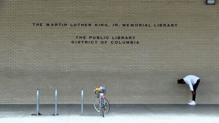 a_legacy_of_mies_and_king01.jpg
