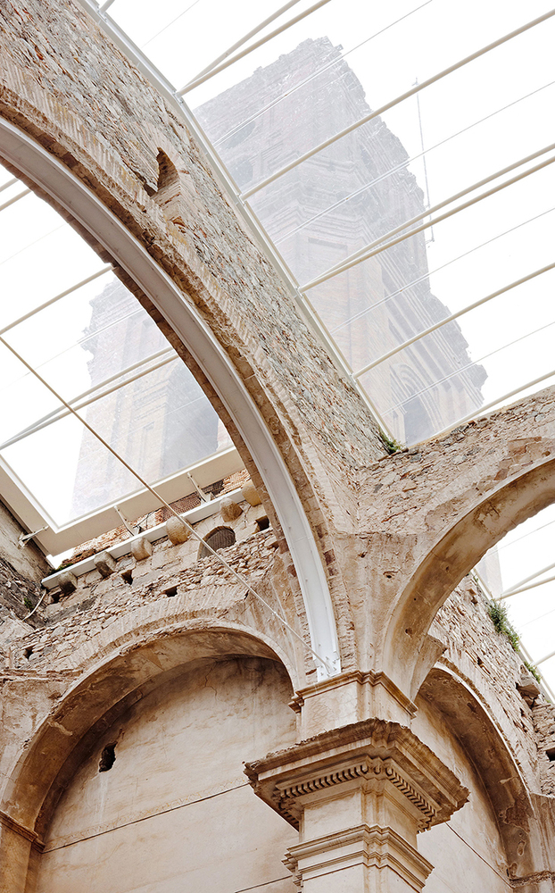 Ferran Vizoso Architecture Corbera dEbre Kilisesinin Restorasyonunu Tamamladi 21.jpg