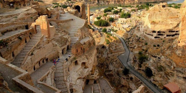 hasankeyf_patlatiliyor.jpg