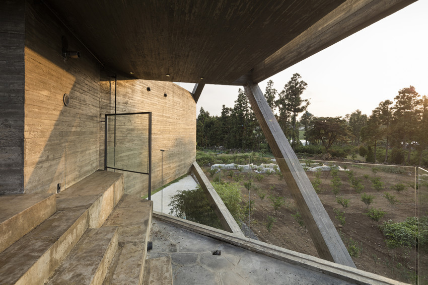 Simple House 13.jpg