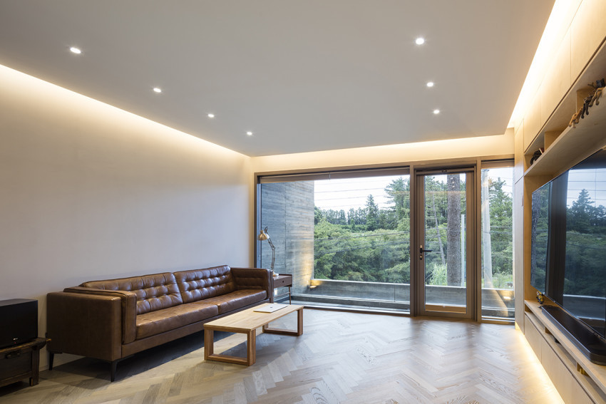 Simple House 15.jpg