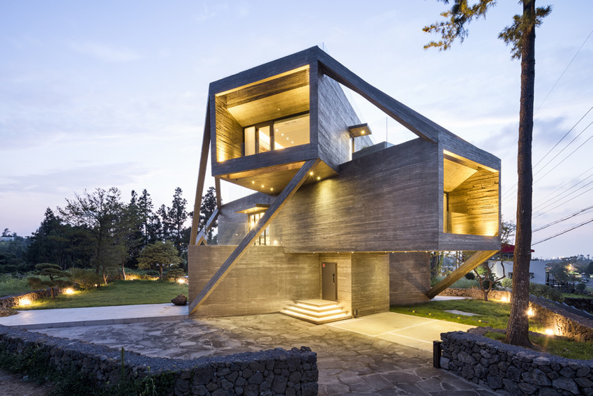 Simple House 2.jpg