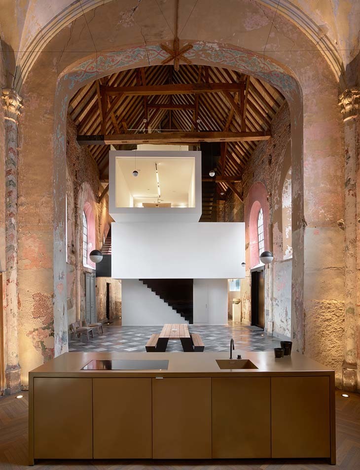 waterdog-klaarchitectur-designboom-1.jpg