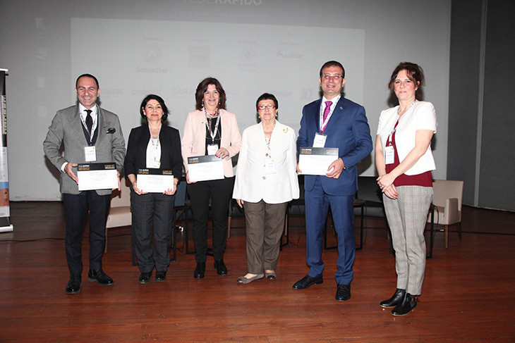 Plaket Töreni .jpg