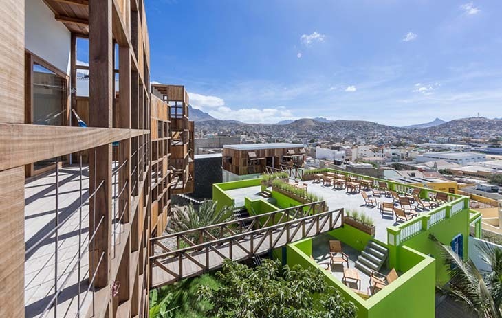 ramos-castellano-arquitectos-terra-lodge-hotel-cabo-verde-designboom-03.jpg