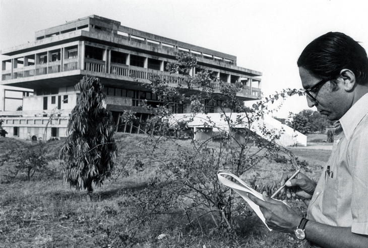 BalkrishnaDoshi01.jpg