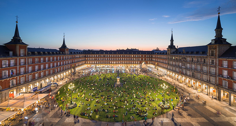 spy-plaza-mayor-1.jpg