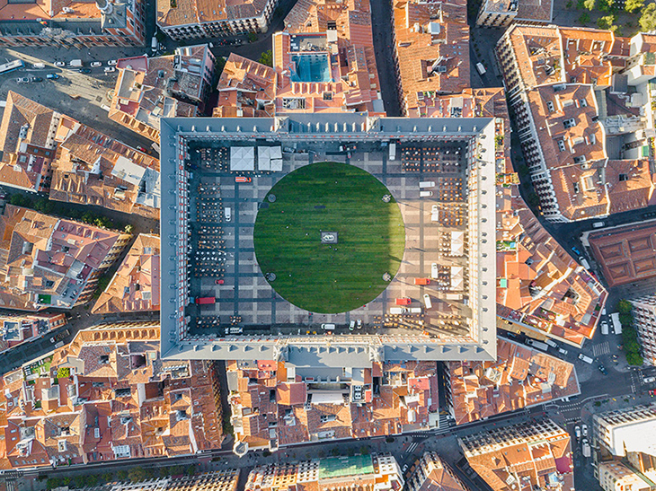 spy-plaza-mayor-2.jpg
