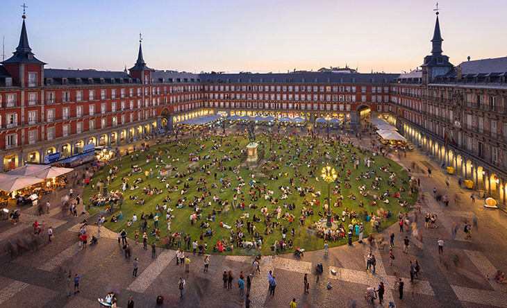 spy-plaza-mayor-4.jpg