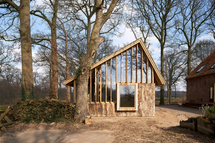 the-sixteen-oak-barn-hilberinkbosch-architects_dezeen_2364_col_0.jpg