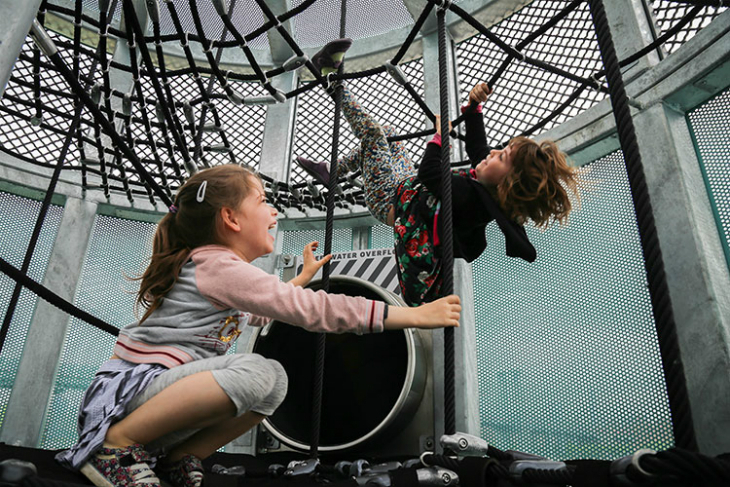 mark-reigelman-unveils-williamsburgs-new-domino-park-playground-3.jpg