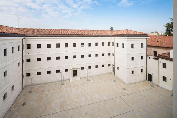 Tobia-Scarpa_Treviso01.jpg