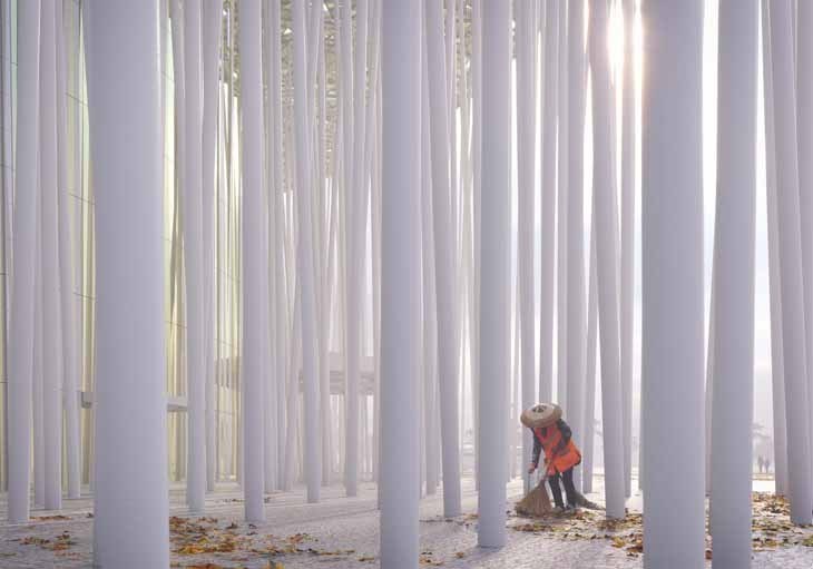 wuxi-show-theatre-steven-chiltern-architects_dezeen_2364_col_8.jpg
