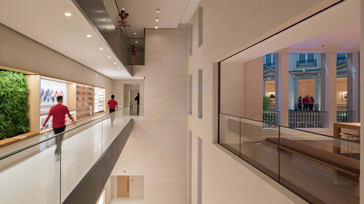 Foster+Partners_AppleParis03.jpg