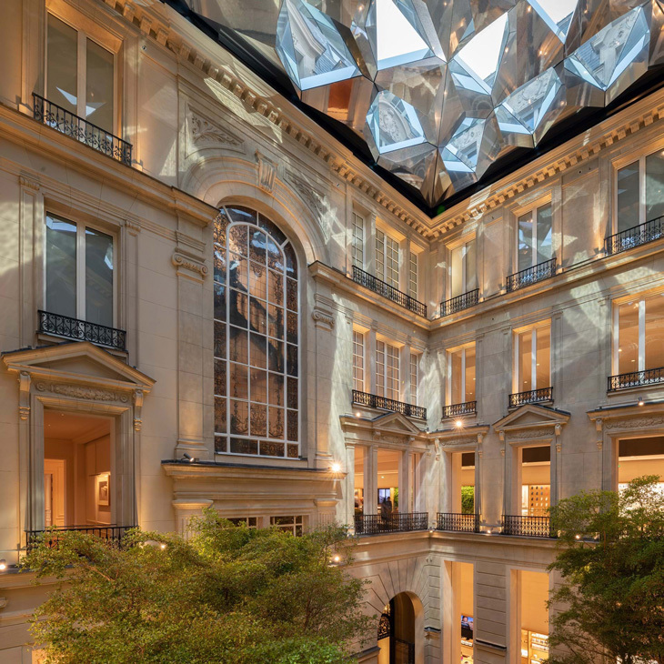 Foster+Partners_AppleParis04.jpg