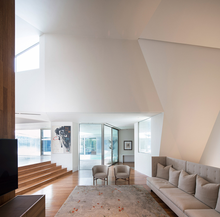 rock-house-agi-architects_dezeen_2364_col_28730.jpg