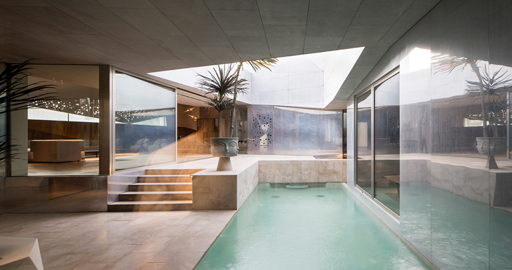 rock-house-agi-architects_dezeen_2364_col_7 (1)730.jpg