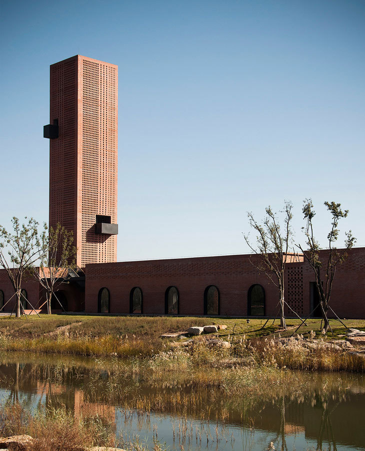 Interval-architects_tower-of-bricks_8.jpg