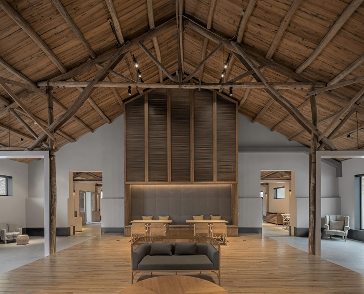 LostVilla_Huchen_Barn_Resort_5.jpg