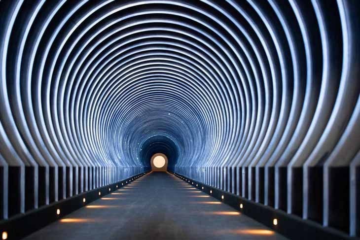 roden-crater-alpha-tunnel.jpg