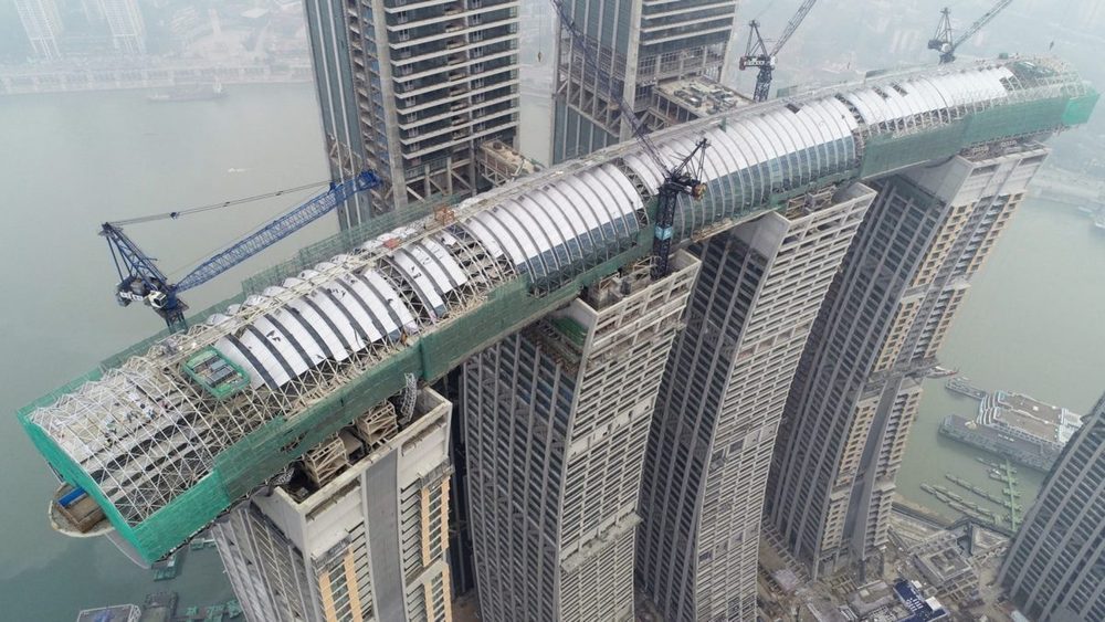 MosheSafdie_RaffesCity Chongqing.jpg