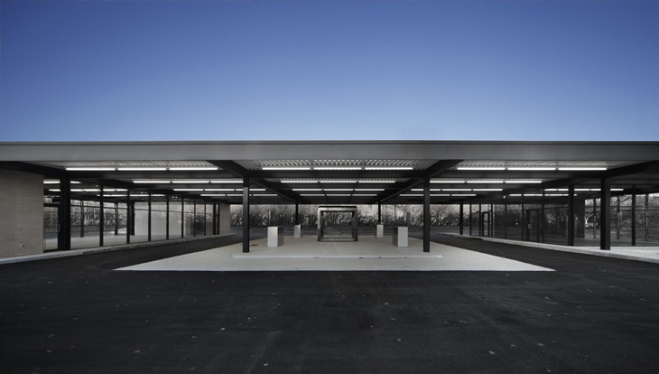 Mies_La-Station_5.jpg
