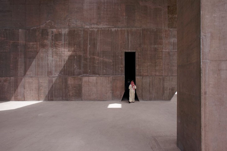 valerio-olgiati-pearling-path-entrance-muharraq-bahrain-designboom-06.jpg