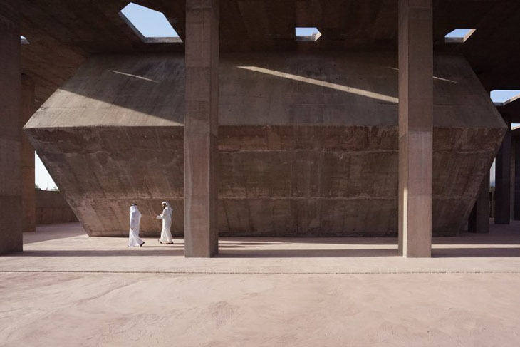 valerio-olgiati-pearling-path-entrance-muharraq-bahrain-designboom-08.jpg