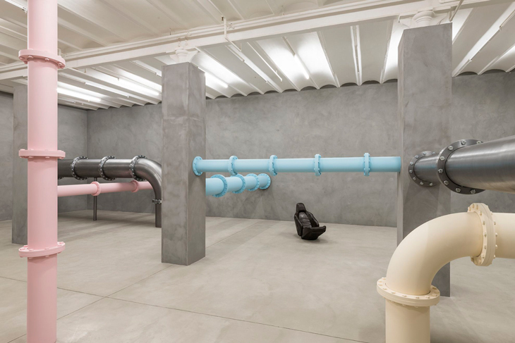 Elmgreen-Dragset-3.jpg
