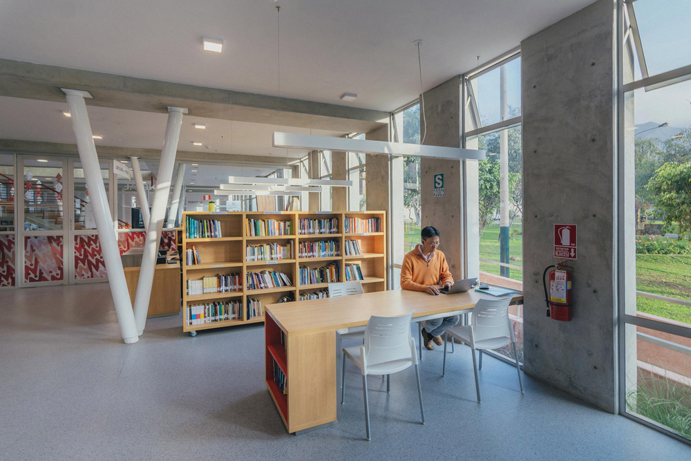 community-library05.jpg