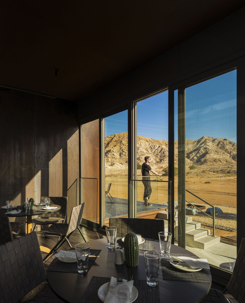 ©ANARCHITECT_Al_Faya_Lodge_Photo_Fernando_Guerra (30).jpg