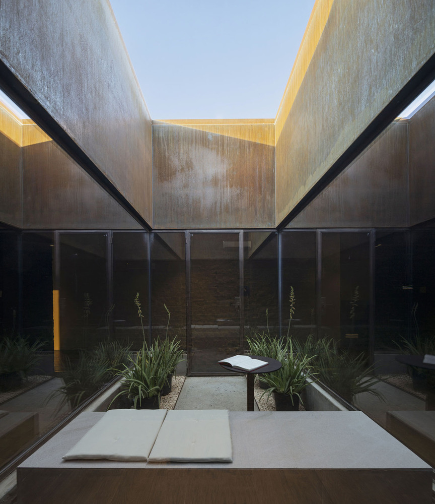 ©ANARCHITECT_Al_Faya_Lodge_Photo_Fernando_Guerra (39).jpg