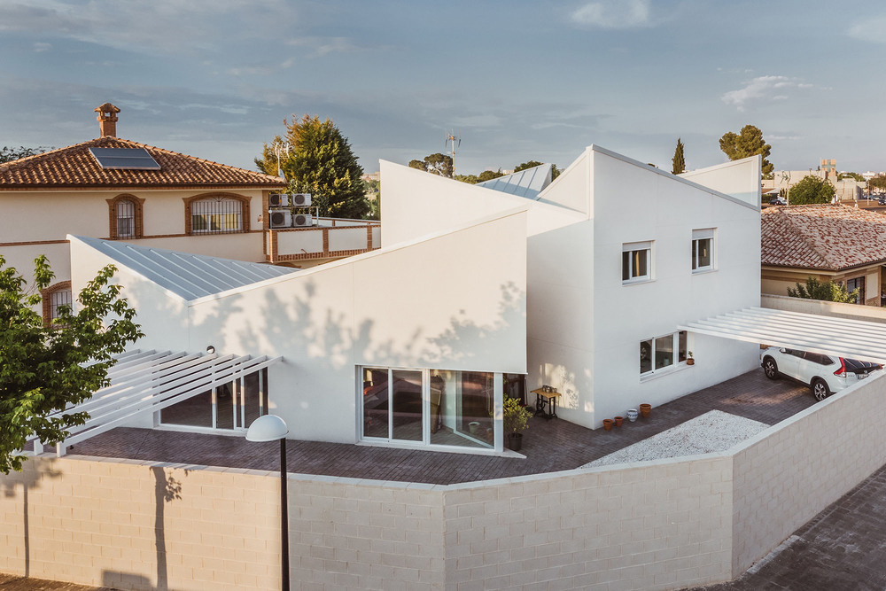 OOIIO Arquitectura Casa Albania_03.jpg