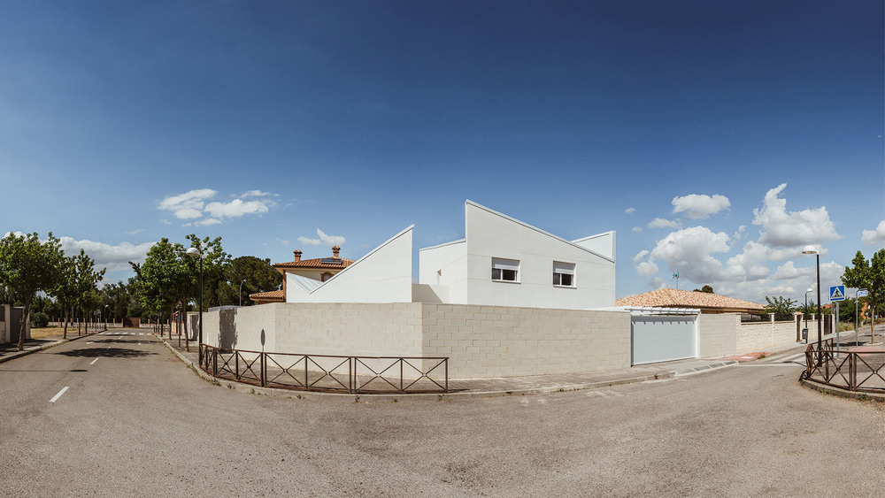 OOIIO Arquitectura Casa Albania_06.jpg