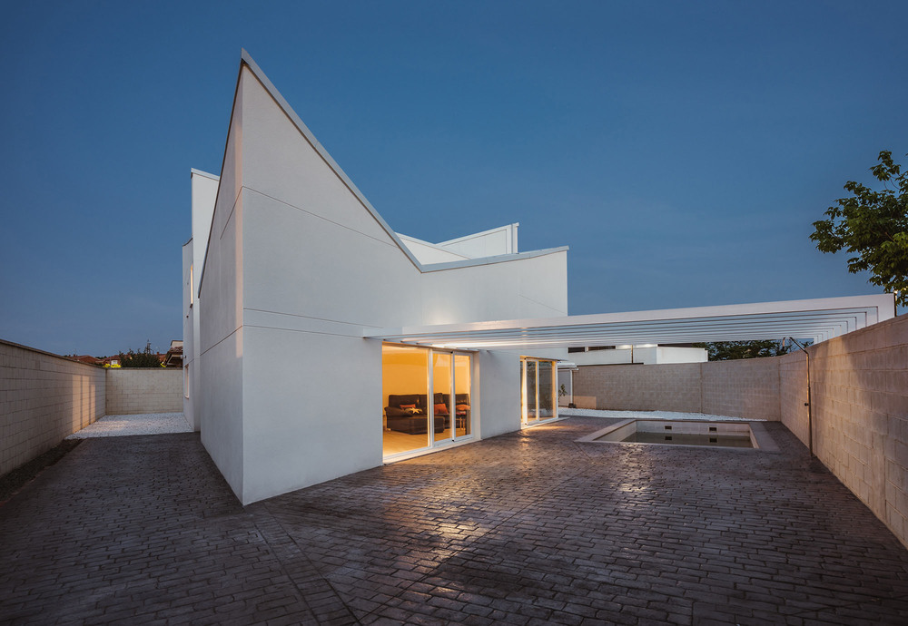OOIIO Arquitectura Casa Albania_12.jpg
