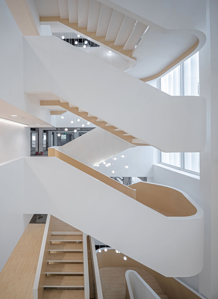 interior 5.jpg