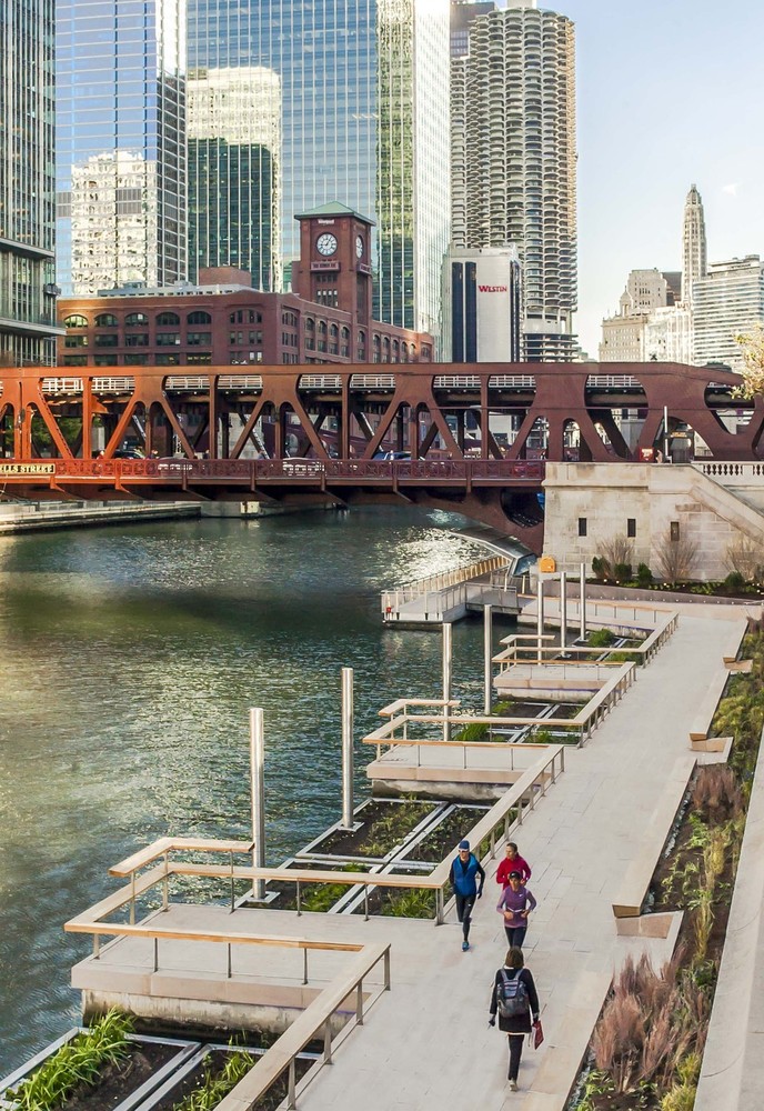 ChicagoRiverwalk_LeeBey_19.jpg