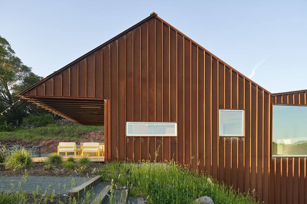 Mork-Ulnes Architects - Triple Barn - PH APR12 - photo by Bruce Damonte_LR 1600px.jpg