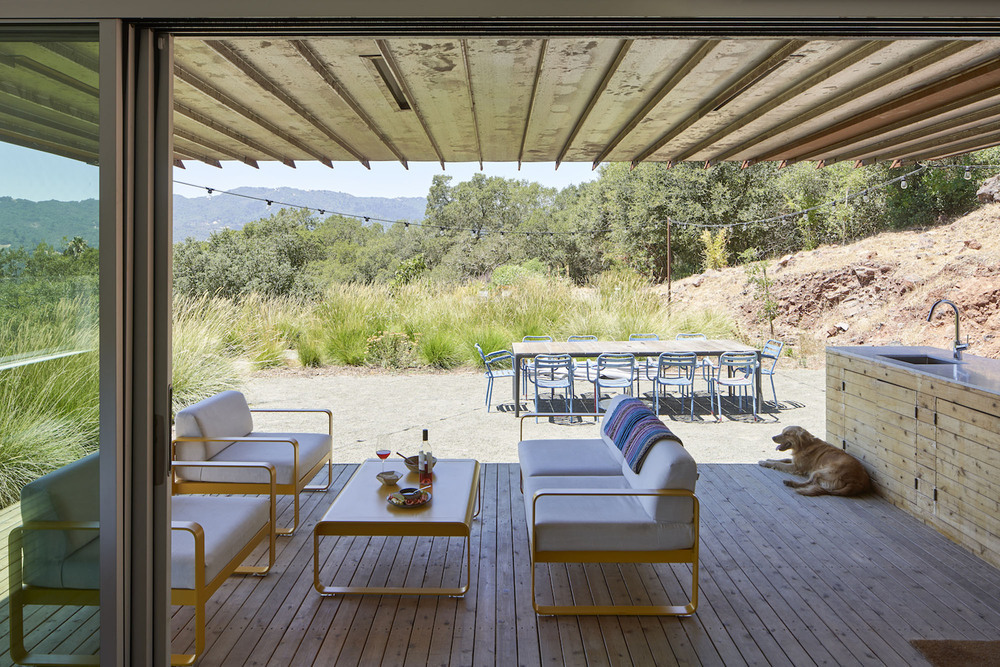 Mork-Ulnes Architects - Triple Barn - PH AUG25 - photo by Bruce Damonte_LR 1600px.jpg