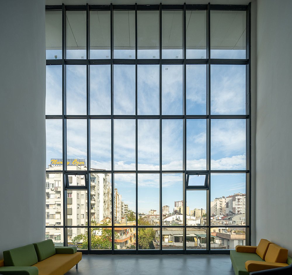 dg_int8_06817-HDR-Pano.jpg