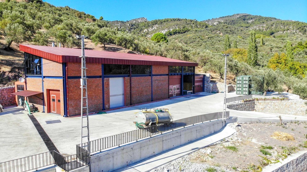 Mavras Zeytinyağı Fabrikası (3).JPG