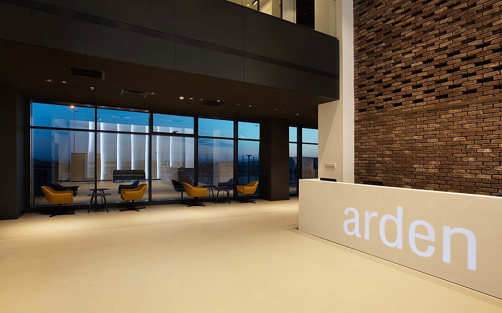 ard69_9011bb.jpg