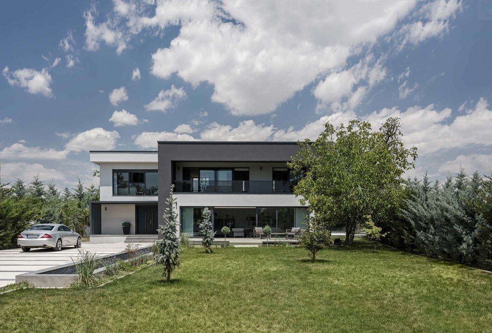 b evi (26).jpg
