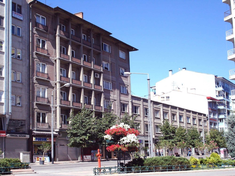 doktorlar cad.  genel gorunum, koprubasi tarafi.jpg