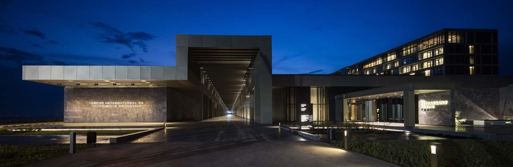 02 Avci Architects_Kintele_Congress_Restaurant Side_Entrance.jpg