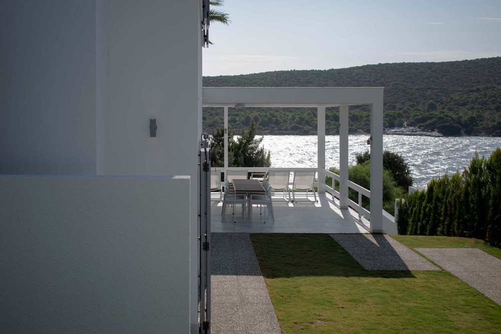 06-Bahçe-Teras.jpg