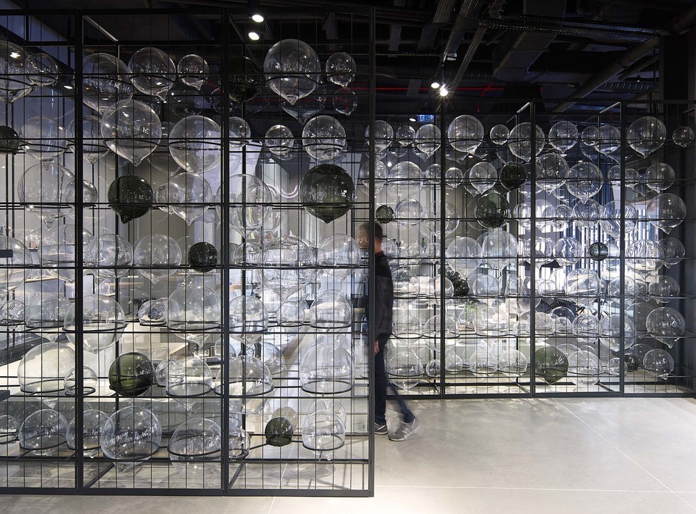 Demirden Design Pasabahce Showroom 001.jpg