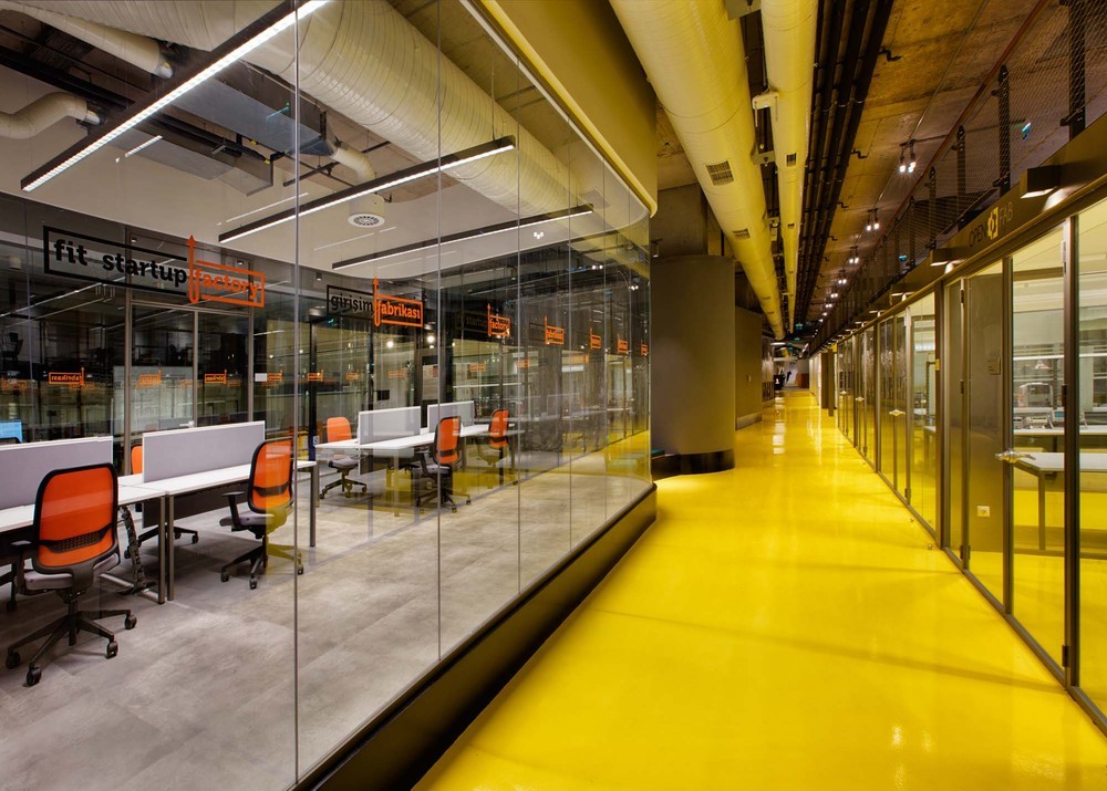 ES-LAB_  (14).jpg