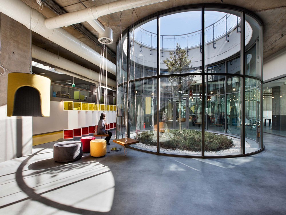 ES-LAB_  (3).jpg