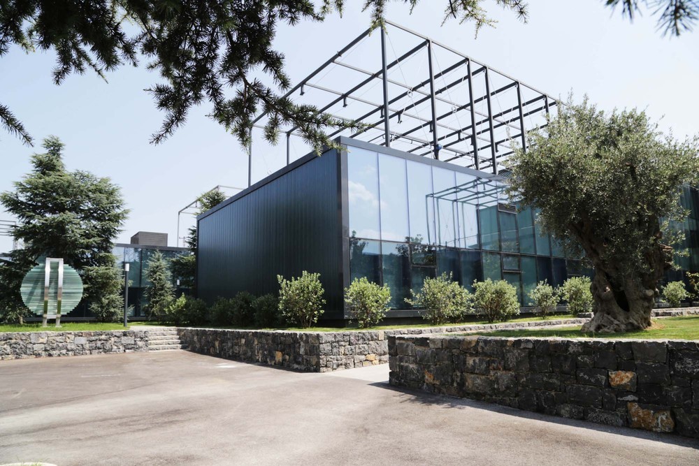 Exterior3_Enka_Office_GadArchitecture.jpg